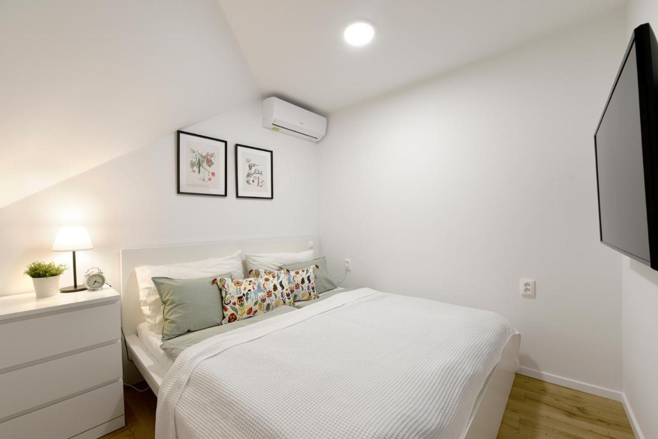 Apartman S Atriom V Historickom Centre Trenčín 외부 사진