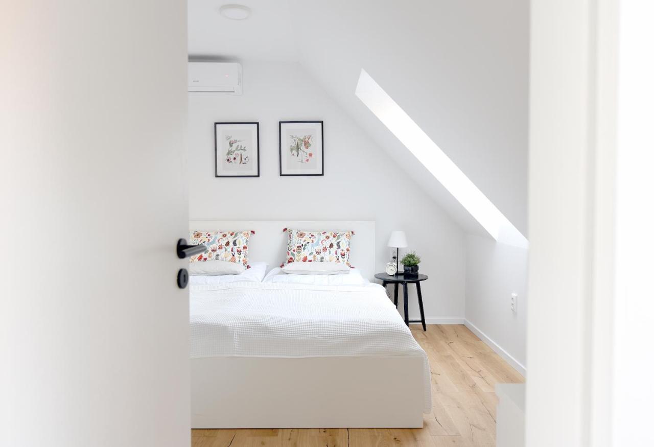 Apartman S Atriom V Historickom Centre Trenčín 외부 사진